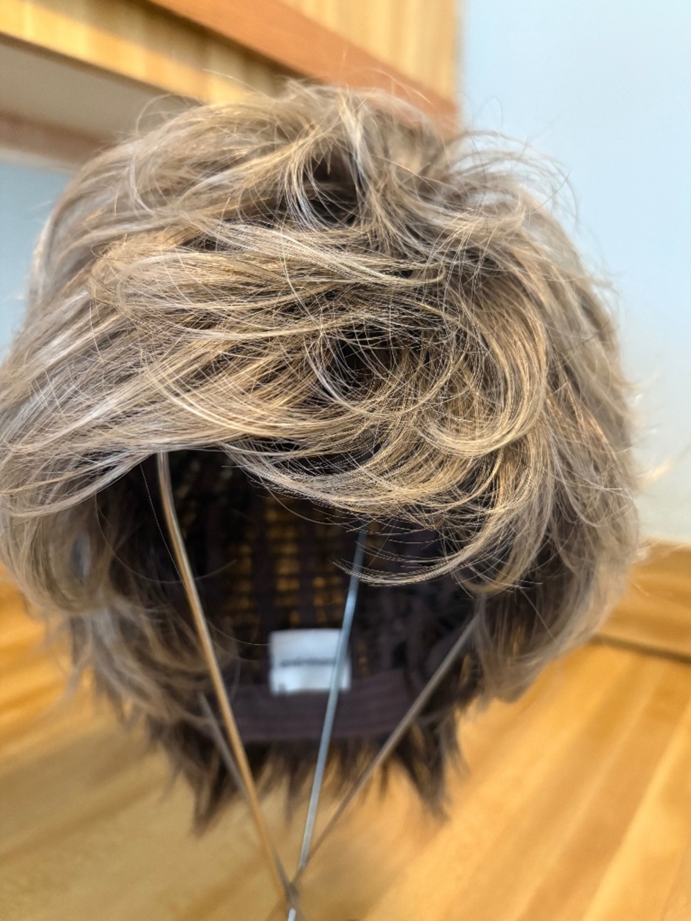 Wig. Rene of Paris.
